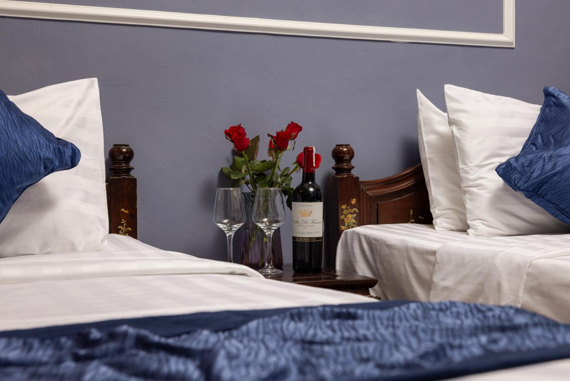 Amanda Boutique Hotel & Travel Hanoi Kültér fotó
